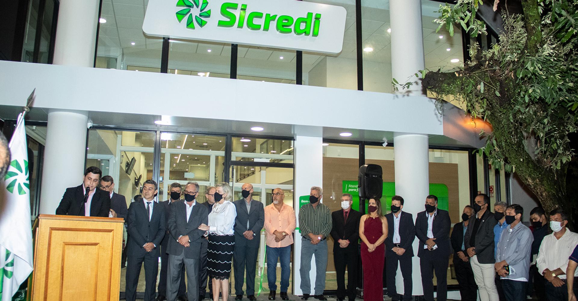 Sicredi Botucaraí RS/MG - Primeira Instituição Financeira Cooperativa